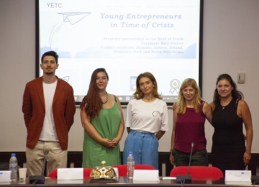 Успешно провеждане на Конференцията по младежко предприемачество в УНСС, бележеща финала на проекта „Млади предприемачи по време на криза"